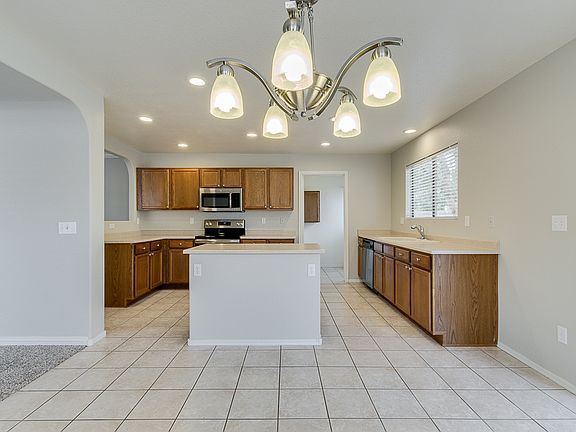 2nd image of 10628 E Balmoral Ave