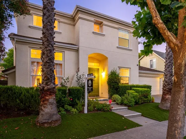 520 Hawk Drive, Petaluma, CA 94954