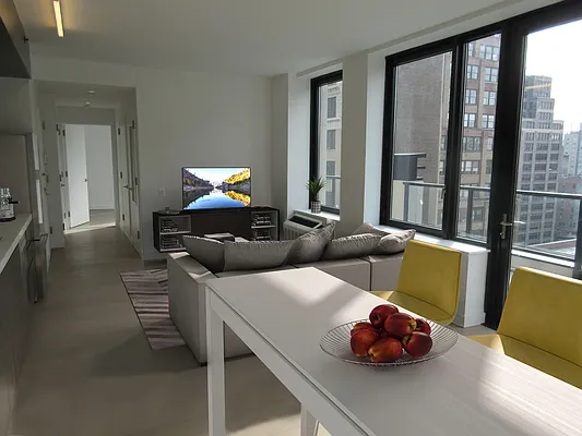 Rented by The Marketing Directors (Arias) | media 29