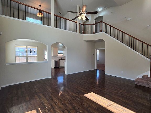 5th image of 1306 Stonewall Rdg