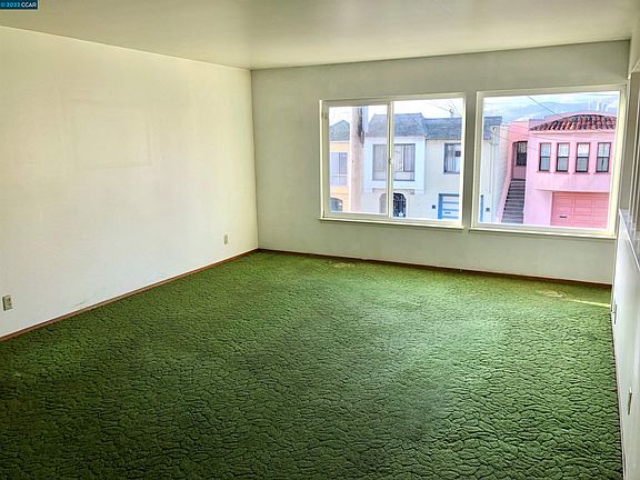 5th image of 226 Arleta Ave