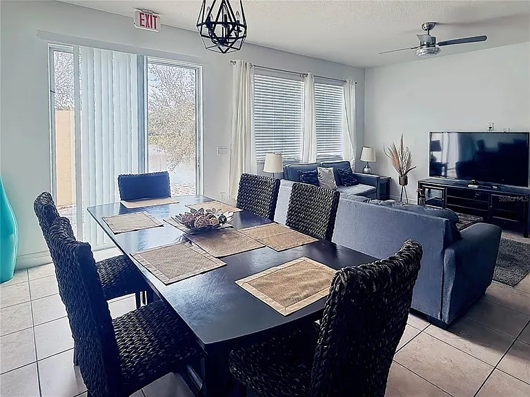 3147 Tocoa Cir — Photo 3
