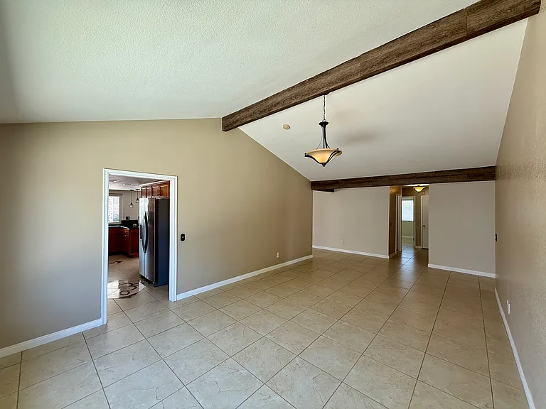 14340 Palmea Dr — Photo 3