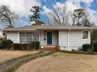 2028 Hickory Rd, Vestavia Hills, AL 35216