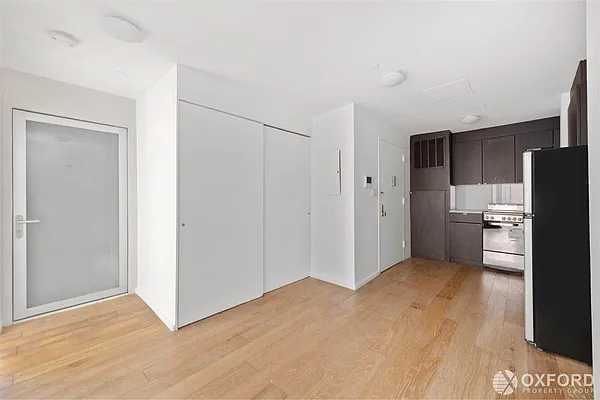 Rented by Oxford Property Group | media 3