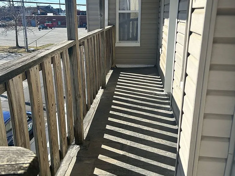 301 N Queen St — Photo 28