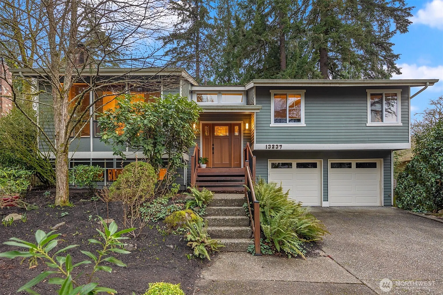 13237 SE 57th Street photo 1