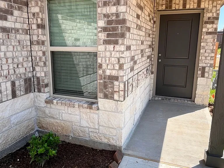 25553 Blossom Ct — Photo 2