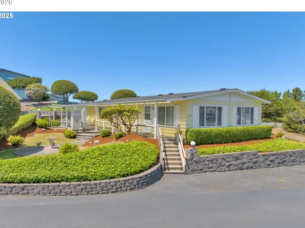 1601 Rhododendron Dr Space 558, Florence, OR 97439