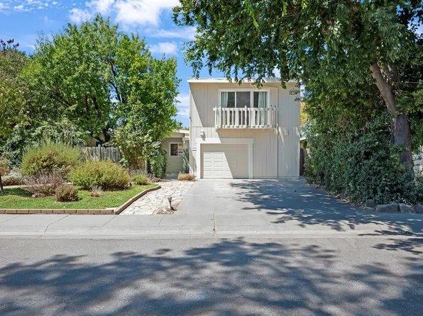 909 Craig Pl, Davis, CA 95616