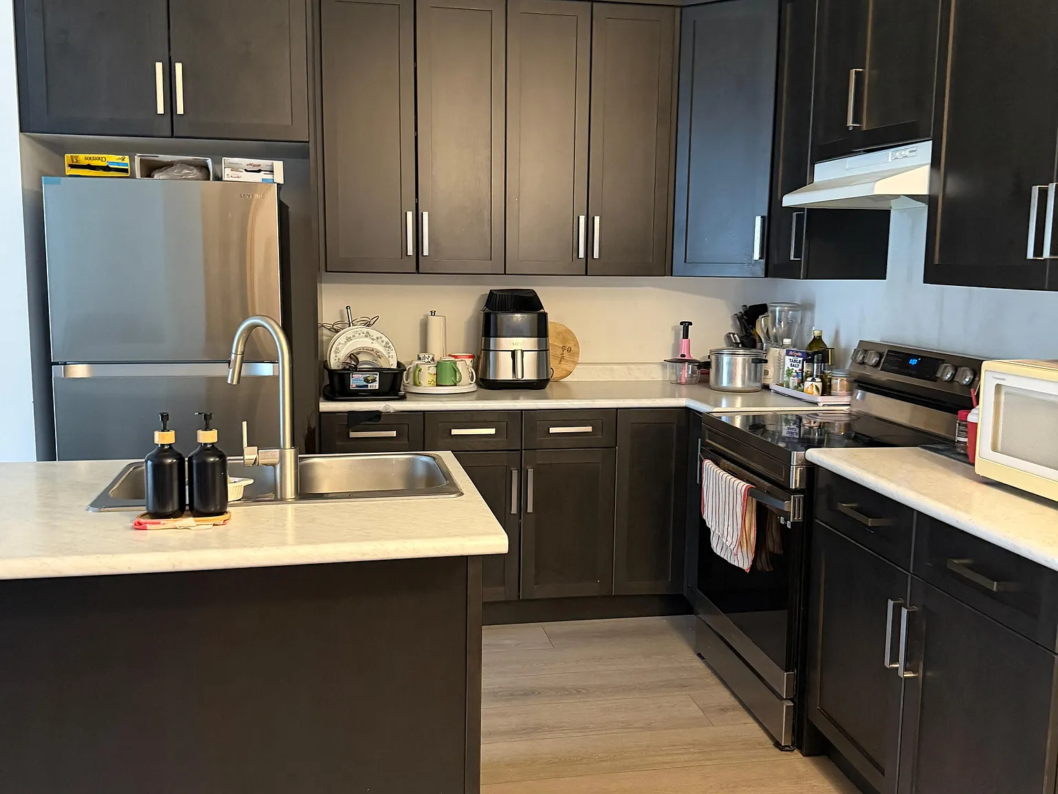 4 bed, $2,399 — Photo 3