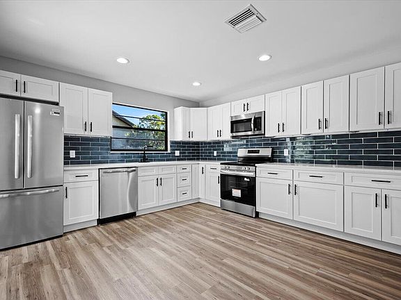 3rd image of 4600 Brook Drive