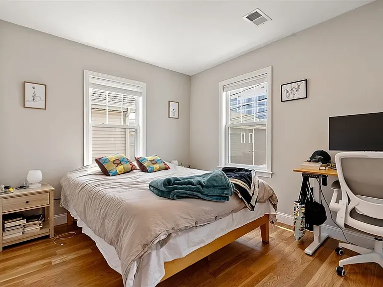 41 Horace St — Photo 5