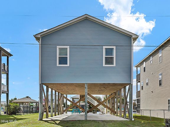 2nd image of 1017 1st Street