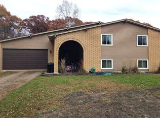 18019 Ussuri St NE, Columbus, MN 55025