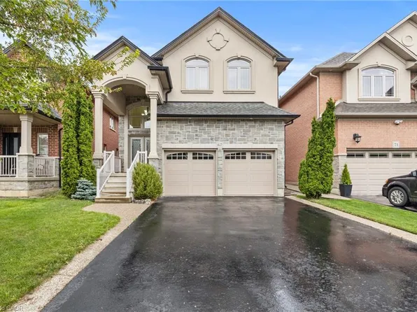67 Whittington Dr, Hamilton, ON L9K 0G8