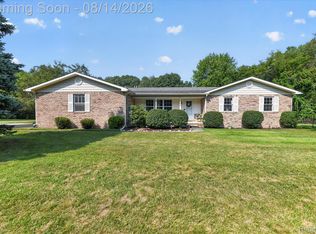 2364 Northwood Pl, Brighton, MI 48114