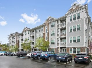 10 Abigail Way UNIT 3009, Reading, MA 01867