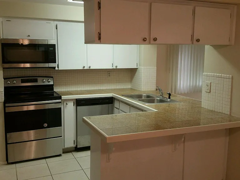 4430 Glissade Dr — Photo 6