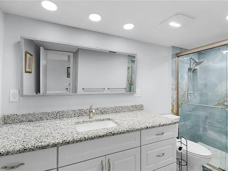 3792 NE Ocean Blvd #204S — Photo 11
