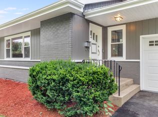 3940 Forest Ave, Downers Grove, IL 60515