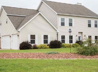 330 3rd Ave SW, Surrey, ND 58785