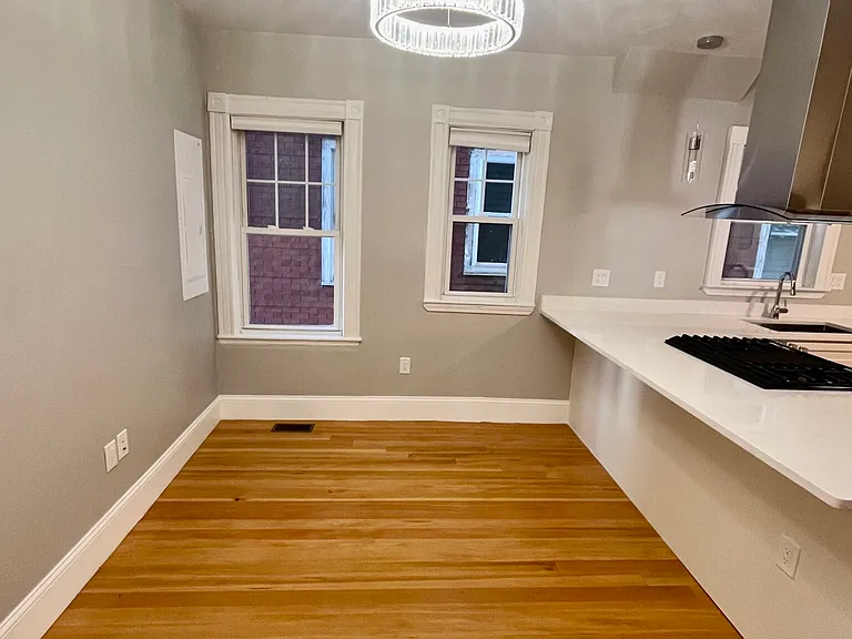 24 Howes St #1 — Photo 3