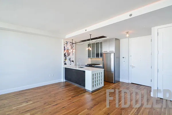 Rented by Fiddler Realty | media 2