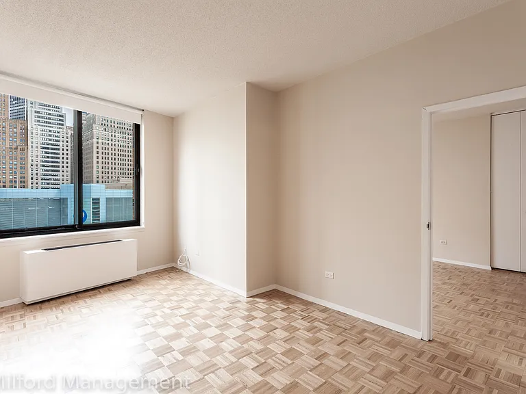 99 Battery Pl #11S — Photo 2