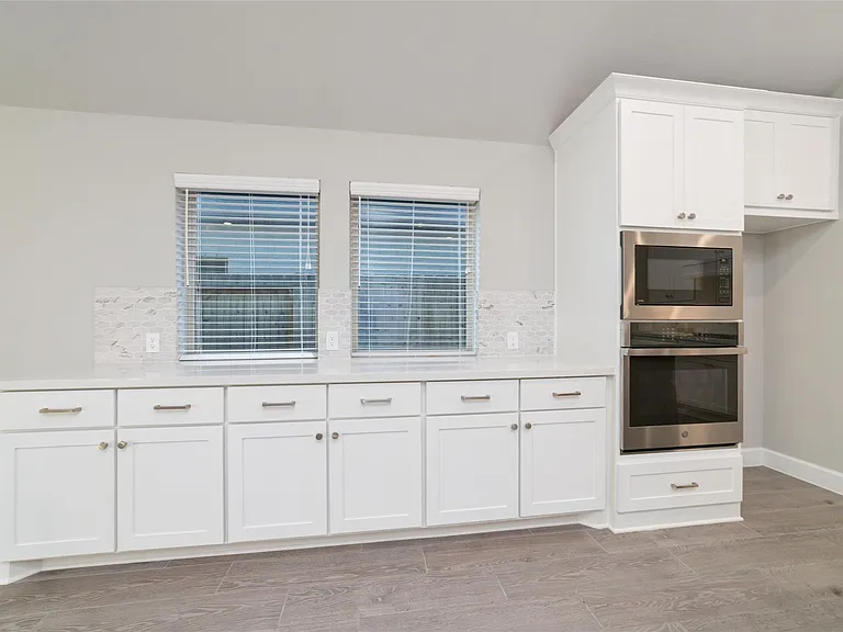 31215 Crescent Hill Dr — Photo 24