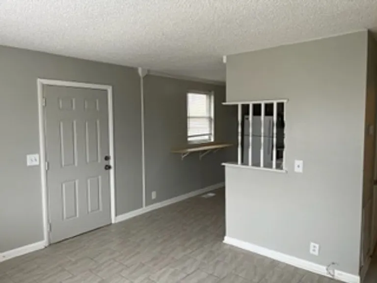 3505 Keystone Avenue — Photo 8