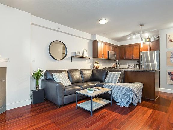 4th image of 3811 Hastings St #107