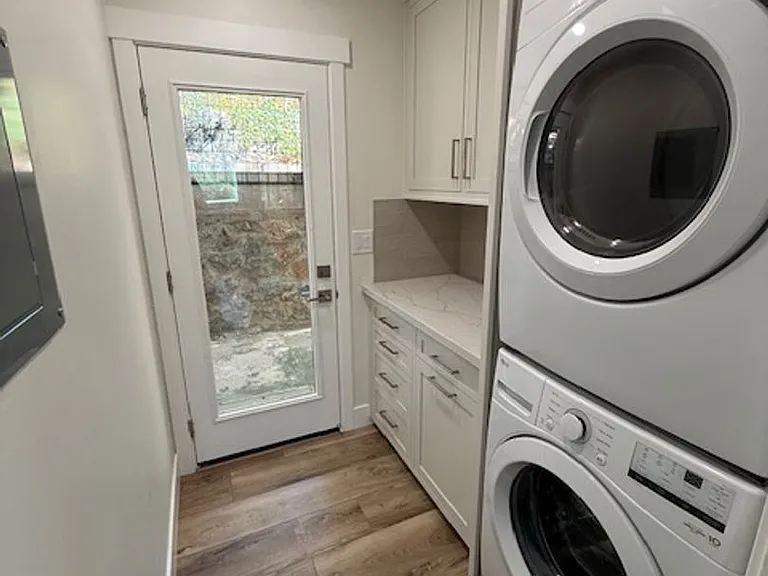 169 Cary Dr — Photo 12