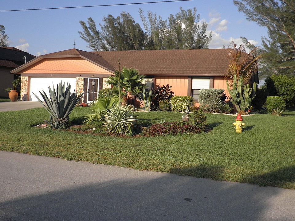 1st image of 4315 SW 20th Ave