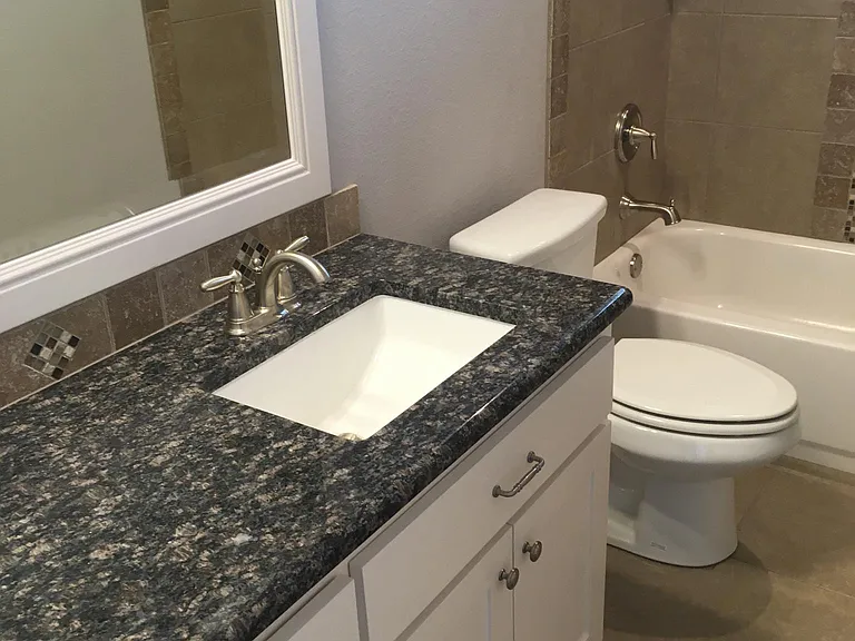 548 Clearwater Pl — Photo 8