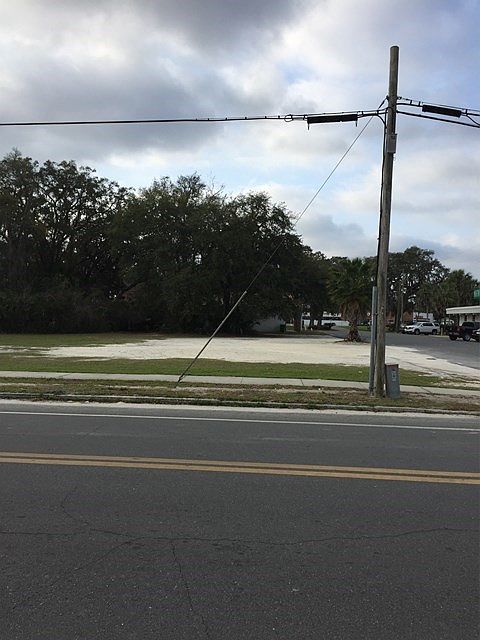1st image of 80 NE 121st St