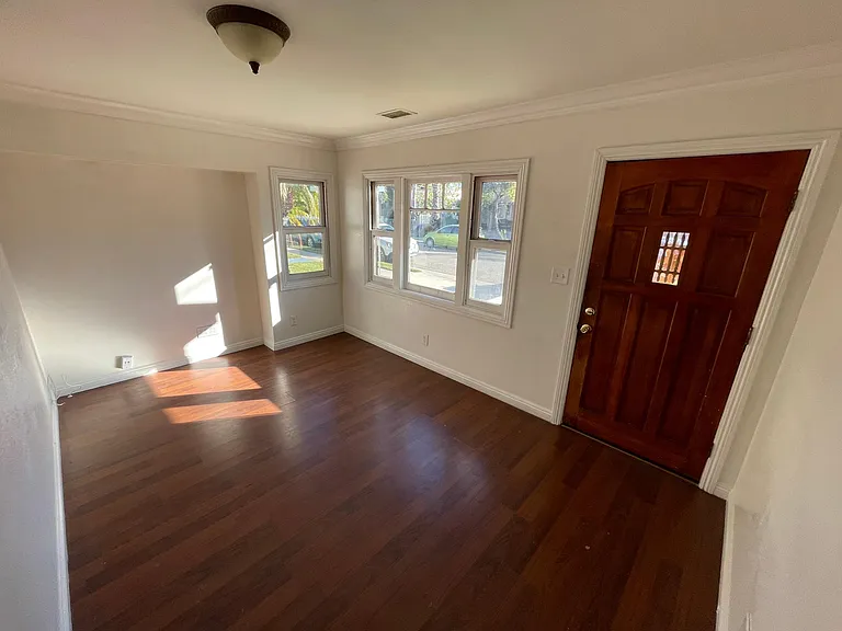 415 N Murrietta Pl — Photo 5