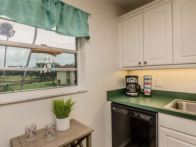 5 Vista Palm Ln #203 — Photo 14