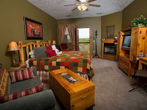 3rd image of 2149 Seaton Springs Rd