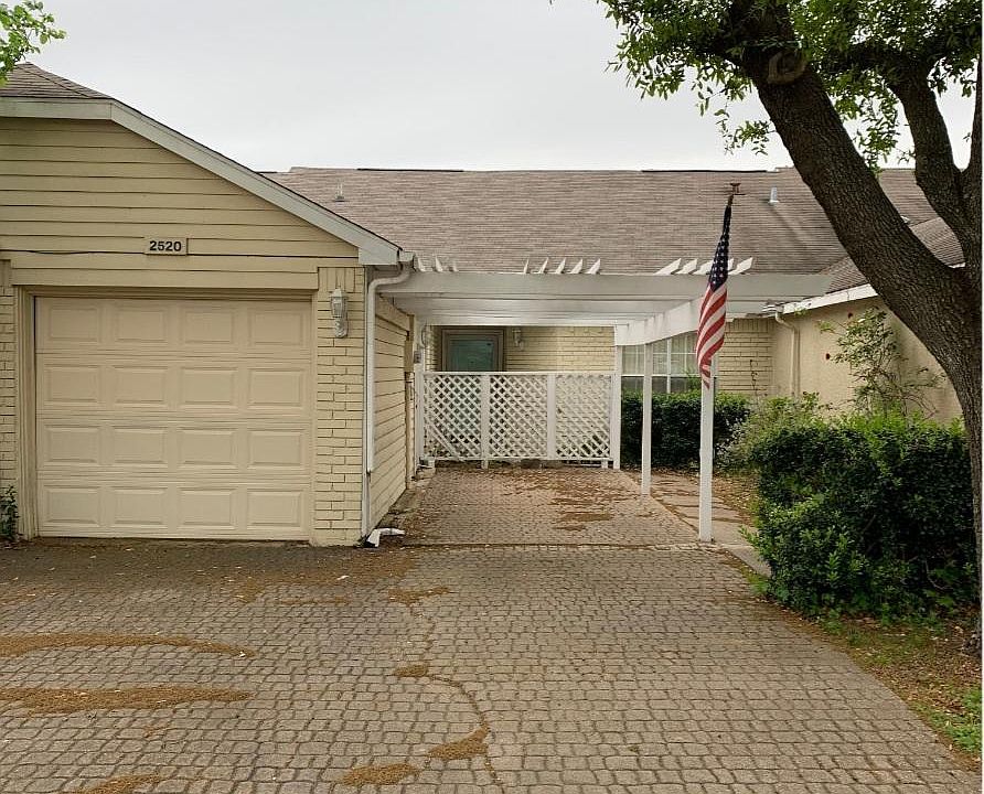 1st image of 2520 Glenmore Dr