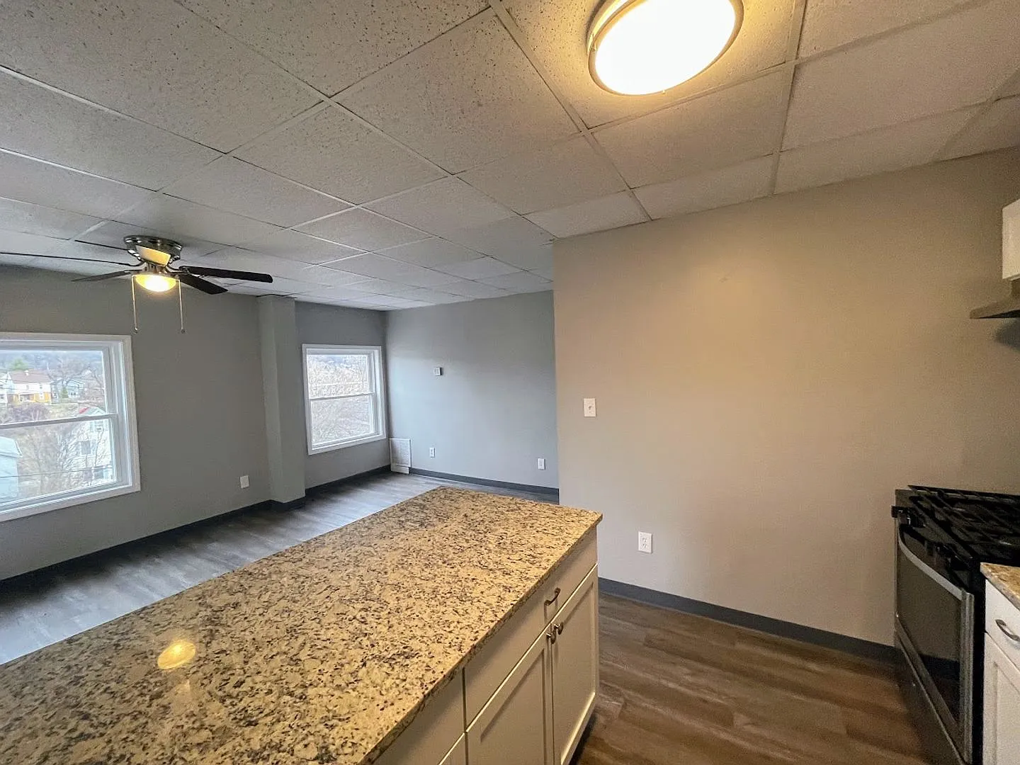 117 Crawford Avenue — Photo 4