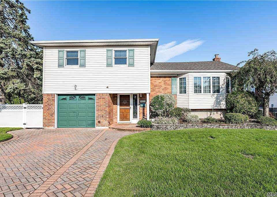 1st image of 1217 Julia Ln
