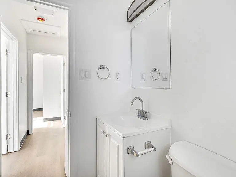 4851 W 11th Ave — Photo 21