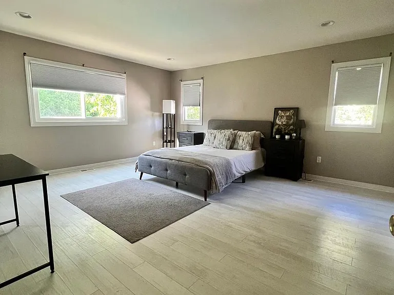 3332 Philmont Ave — Photo 16