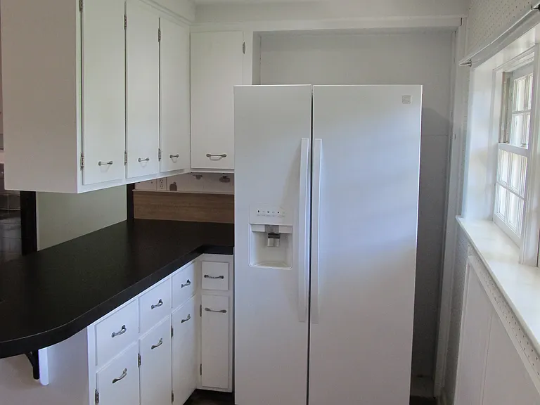449 Long Hill Rd — Photo 4