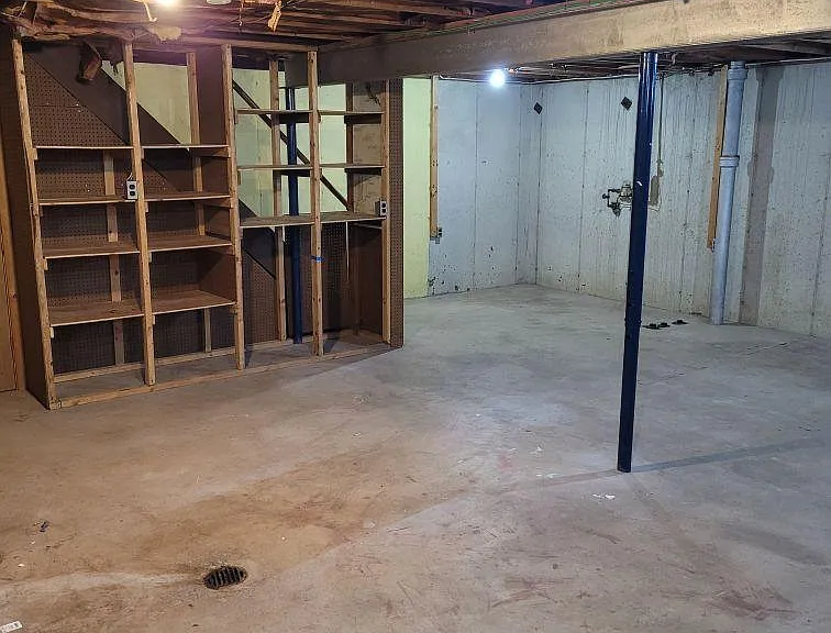 Full Basement