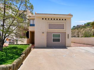 401 Irondale Dr APT A, El Paso, TX 79912