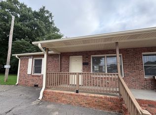 412 E 6th Ave APT D, Gastonia, NC 28054