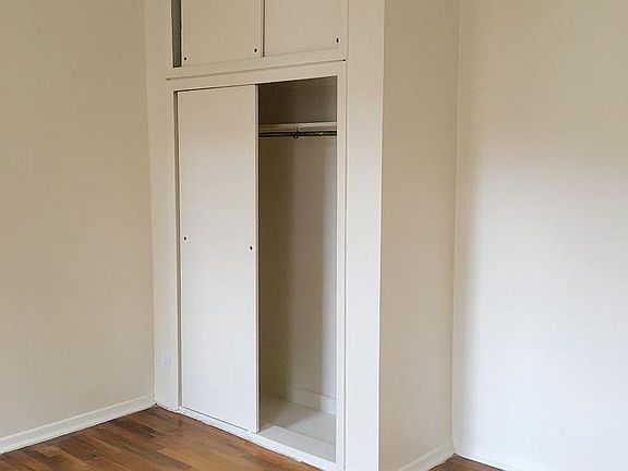 5th image of 21 E 108th St APT 5C