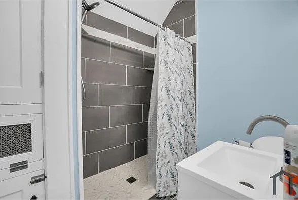 33 Vonora Ave — Photo 6